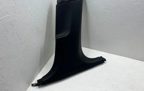 Tesla Model 3 (B) pillar trim (bottom) 164343100A