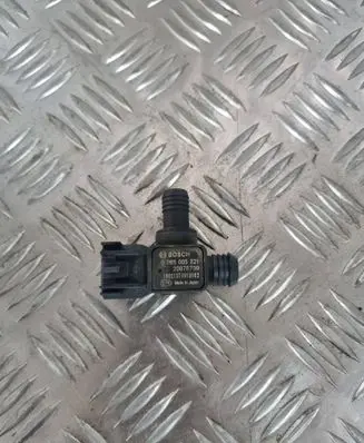 Valve vacuum