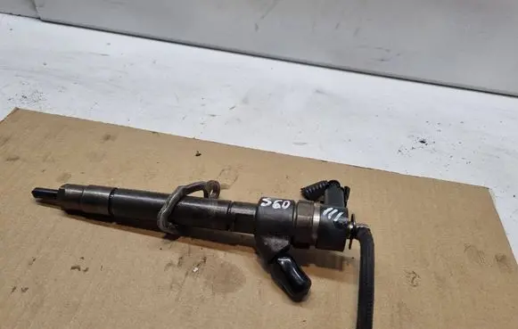 Volvo S60 Fuel injector 0445110251