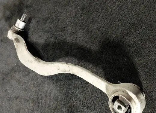 BMW 5 E39 Front lower control arm/wishbone