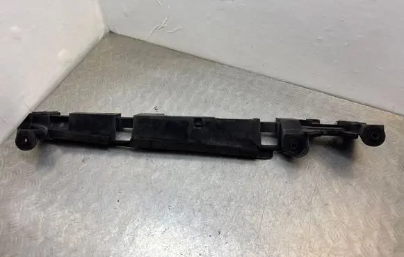 Nissan Qashqai Radiator mount bracket 215424EB0A
