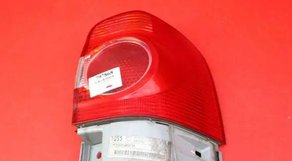 Volkswagen Sharan Rear/tail lights 7M3945096H