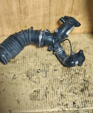 Renault Megane III Air intake hose/pipe 165764902R