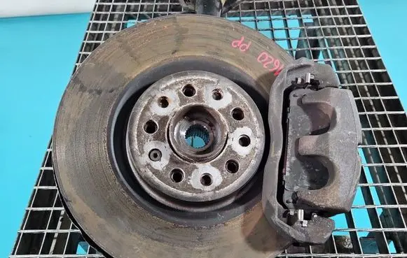 Jeep Cherokee Front wheel hub spindle knuckle IMPRK1562253