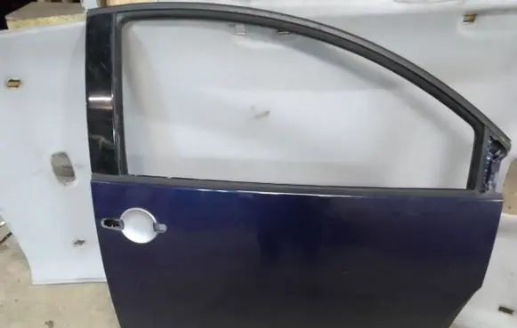 Volkswagen New Beetle Door (2 Door Coupe) 