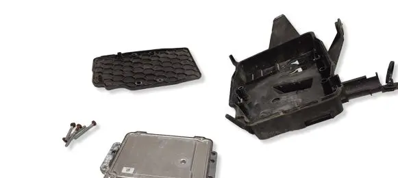 Ford Focus Engine control unit/module F1EA12B684CA F1FA12A650AF 261S14233