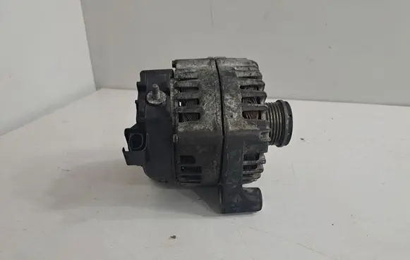 BMW 5 F10 F11 Generator/alternator 8519890