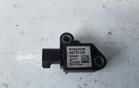 Volvo V70 Airbag deployment crash/impact sensor 30737139