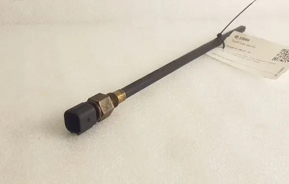 Porsche 911 996 Oil level sensor 99660615000 39586521