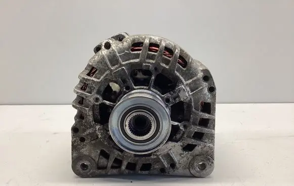 Renault Trafic II (X83) Generator/alternator