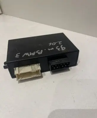 BMW 3 E36 Comfort/convenience module 61358360100 55892110 8360100