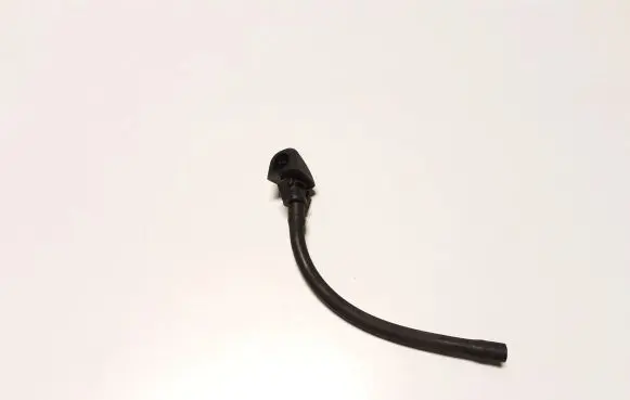 Mazda CX-3 Windshield washer spray nozzle 