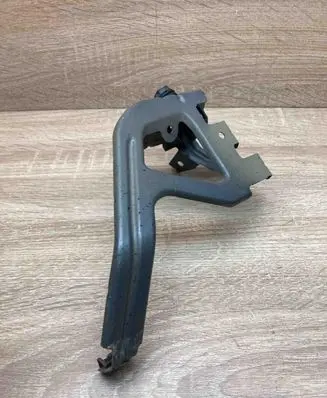 BMW 5 F10 F11 Fender mounting bracket 7183752