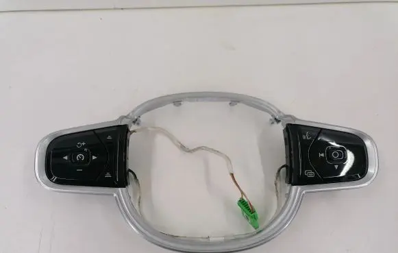 Volvo S90, V90 Steering wheel buttons/switches 31443499 31443498