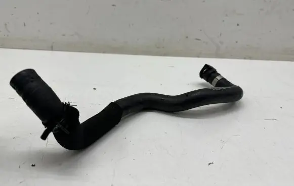 Mini Cooper Countryman F60 Engine coolant pipe/hose 9367391