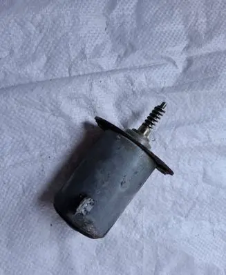 BMW 3 E92 E93 Valve oil control 7548388