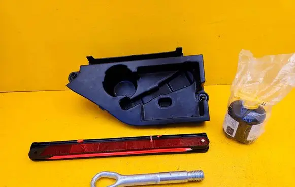Mercedes-Benz B W246 W242 Tool set A2468900188