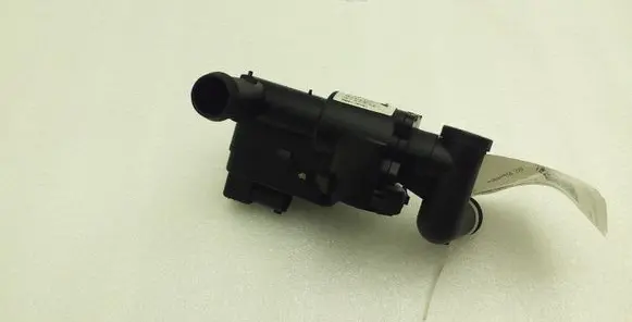 Porsche Cayenne (92A) Coolant heater control valve 7P5819824