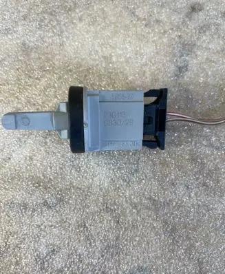 Volkswagen PASSAT B7 Interior temperature sensor 1K0907543G