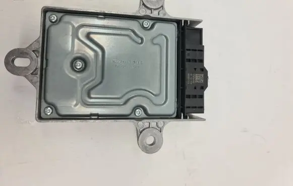 BMW 7 G11 G12 Airbag control unit/module 6823690