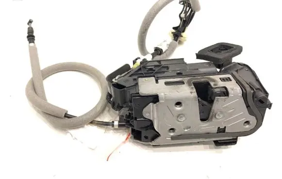 Volkswagen Golf VIII Front door lock 5TB837016E