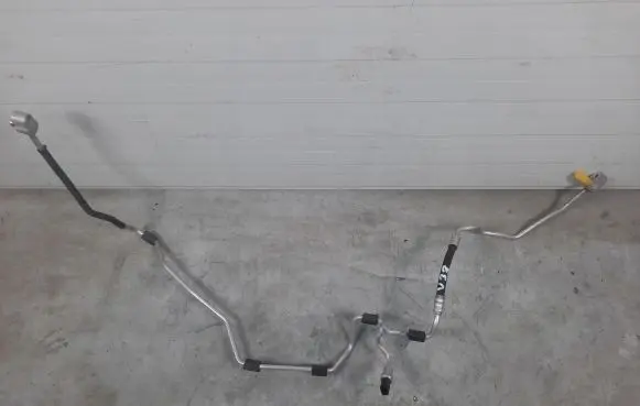 Volkswagen Jetta VI Air conditioning (A/C) pipe/hose 5C0816741L