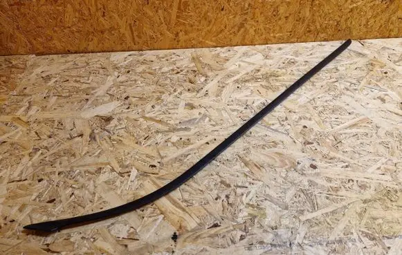 Ford Grand C-MAX Windshield trim AM51R03195