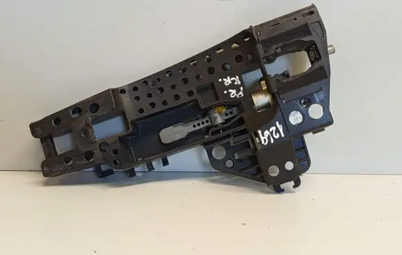 Audi A6 C7 Front door exterior handle/bracket 4H0837885