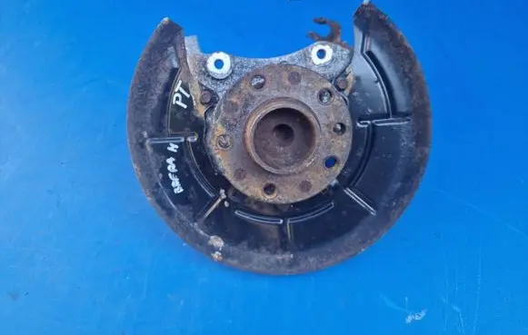 Alfa Romeo Brera Stub axle