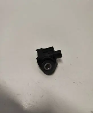Mercedes-Benz E W213 Airbag deployment crash/impact sensor A2139051300