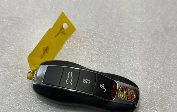 Porsche Macan (95B) Ignition key/card 7PP959753