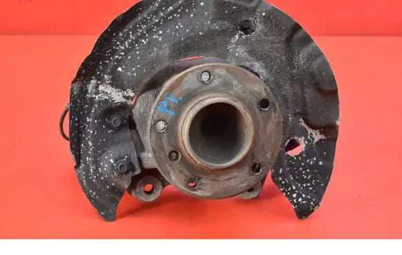 BMW X3 E83 Front wheel hub spindle knuckle 6764444