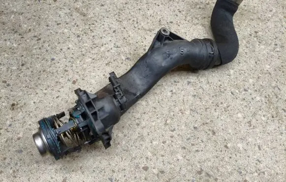 Mercedes-Benz GL X166 Thermostat housing A278200015 A278200 A2782000815