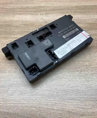 Mercedes-Benz E W211 Door control unit/module 2118200426 356802