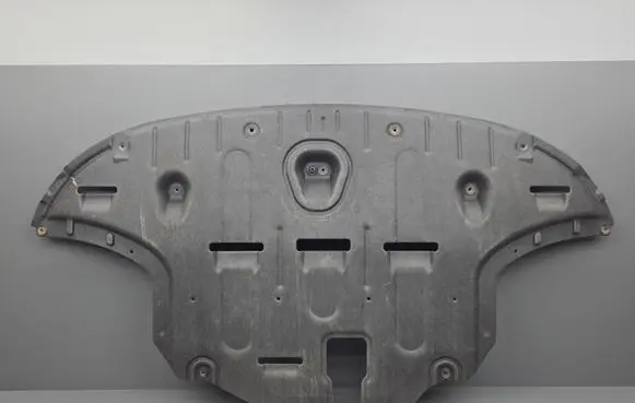 KIA Sportage Engine splash shield/under tray 29110F1500