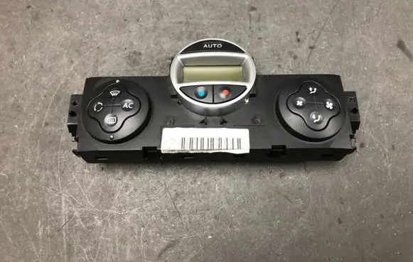 Renault Scenic II - Grand scenic II Climate control unit 69340007 8200265572