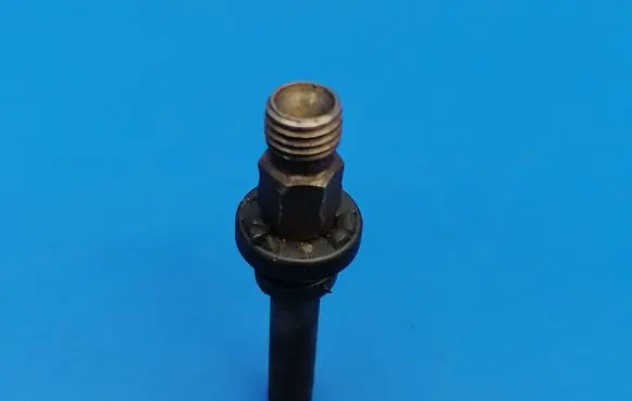 Mercedes-Benz S W126 Fuel injector 0437502015