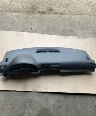 Audi A4 S4 B7 8E 8H Dashboard