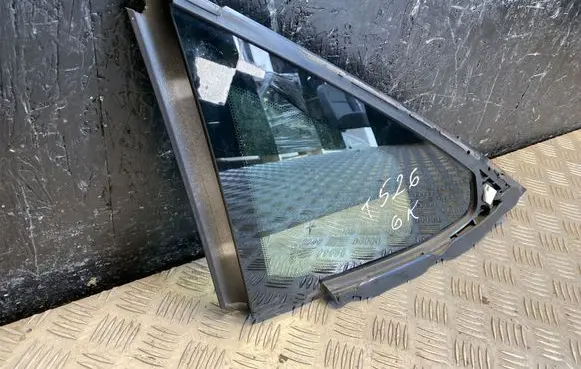 Tesla Model S Rear door window/glass frame 105182000A