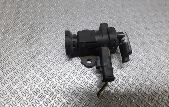 Seat Altea XL Vacuum valve 9635704380