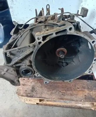 Mitsubishi Grandis Manual 5 speed gearbox