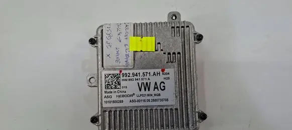 Skoda Octavia Mk4 Headlight ballast module Xenon 992941571AH K758989