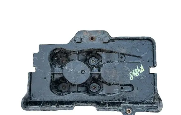 Volkswagen Golf IV Battery box tray 1J0915333