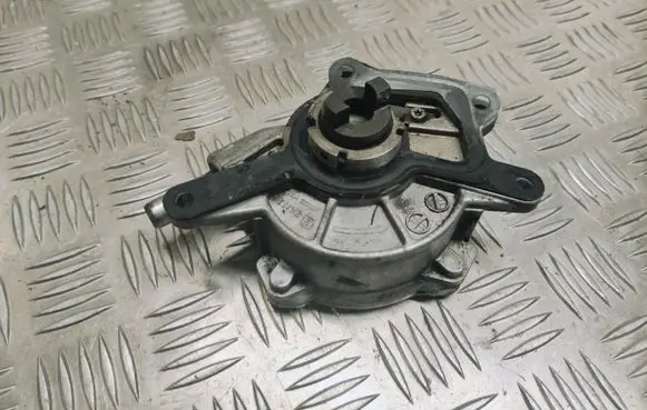 Mercedes-Benz GLK (X204) Vacuum pump A6422300065