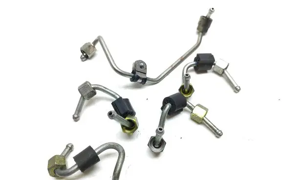 Audi Q3 8U Fuel line/pipe/hose 