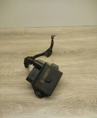 BMW 3 E90 E91 Glow plug pre-heat relay 779800007 0005036608 230811