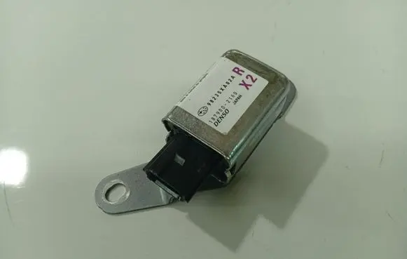 Subaru B9 Tribeca Airbag deployment crash/impact sensor 98235XA02A