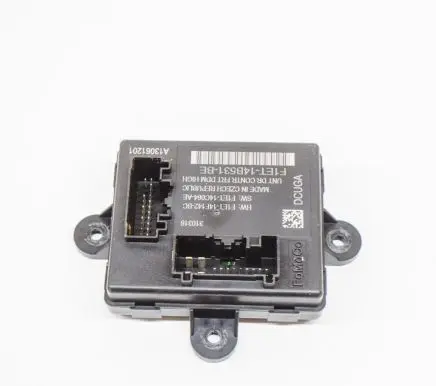 Ford Focus Door control unit/module F1ET14F1420BC F1ET14B531BE