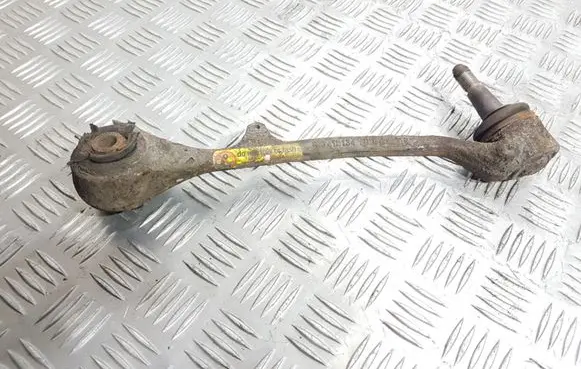 BMW X3 E83 Front lower control arm/wishbone R3412134