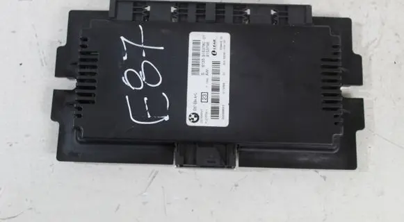 BMW 1 E81 E87 Light module LCM 9153780